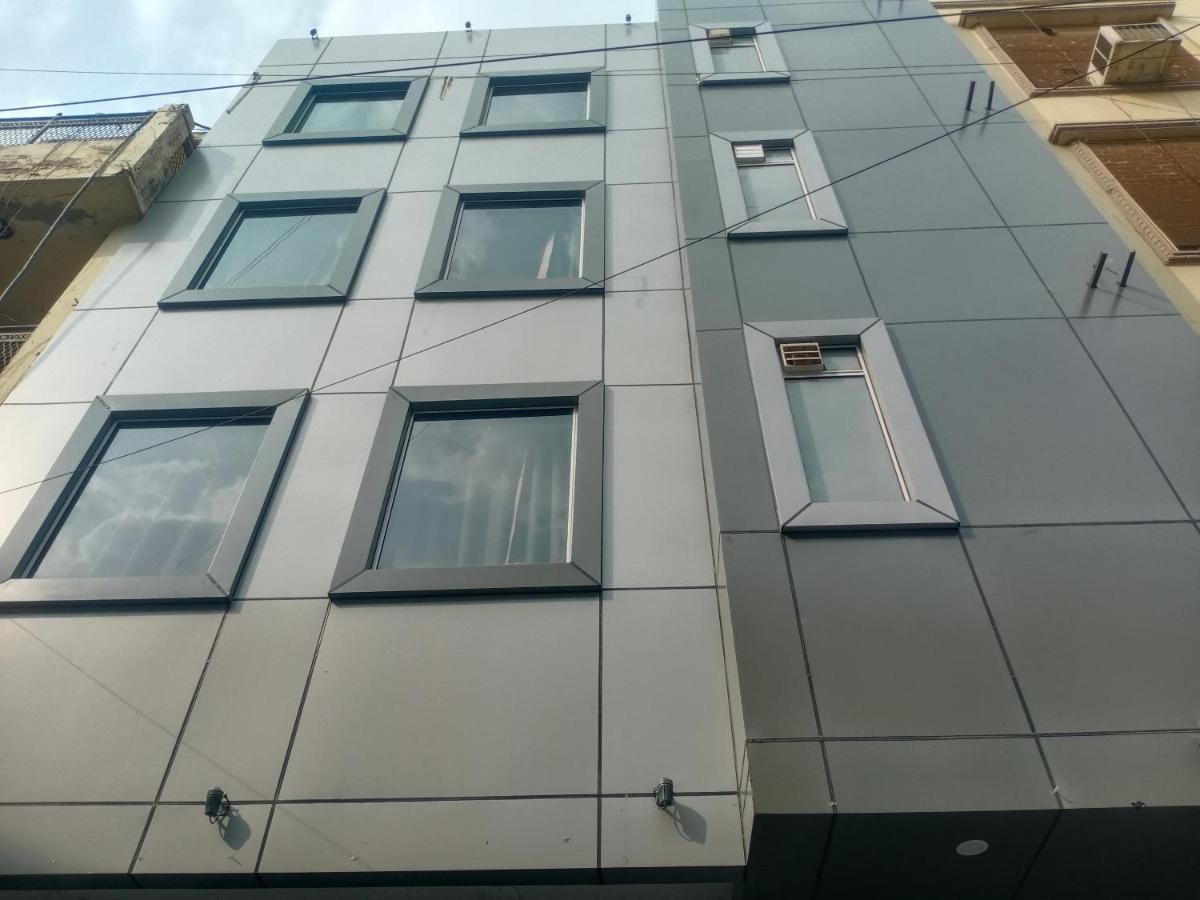 Hotel King Plaza Ню Делхи Екстериор снимка